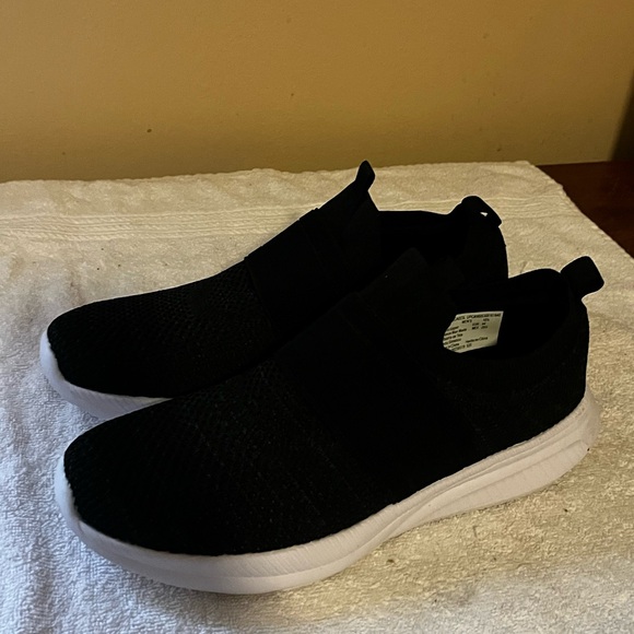 Athletic Works Shoes Sz 10.5 - Picture 6 of 13